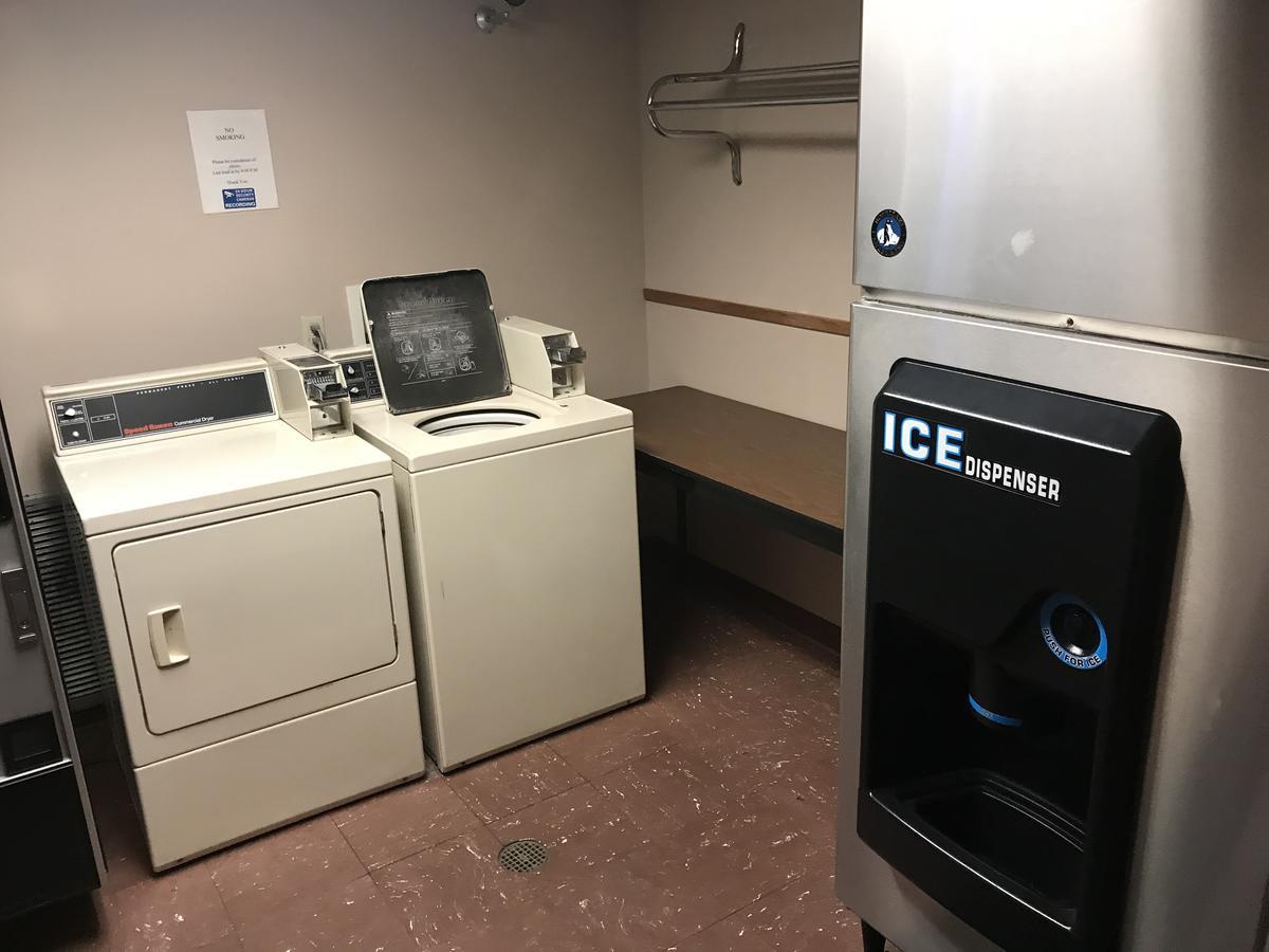 Americas Best Value Inn Cedar City Buitenkant foto
