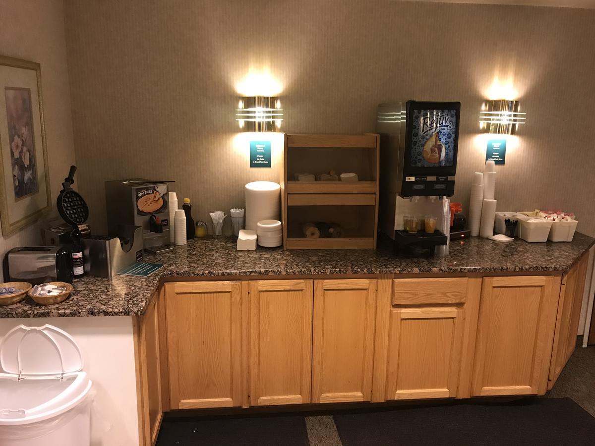 Americas Best Value Inn Cedar City Buitenkant foto
