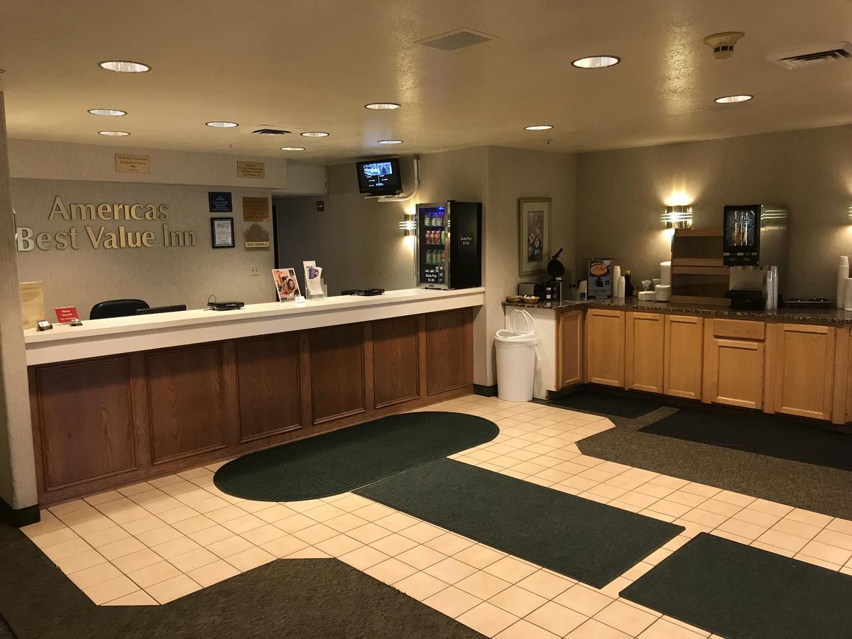 Americas Best Value Inn Cedar City Buitenkant foto